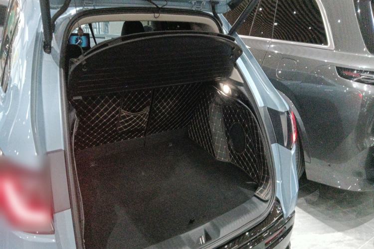 Used Honda ZR-V 2023 2.0L eHEV Sharp - Deluxe Edition Trunk
