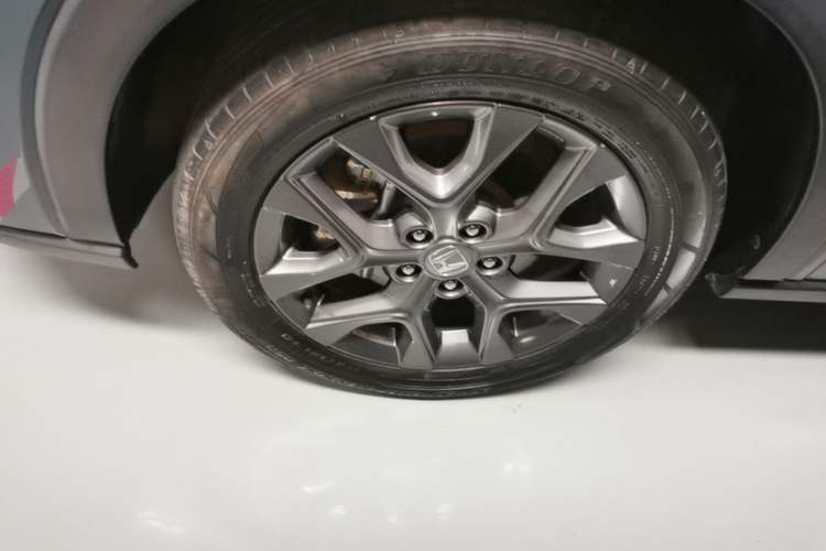 Used Honda ZR-V 2023 1.5T CVT Smart Enjoyment Version Left Front Wheel Hub