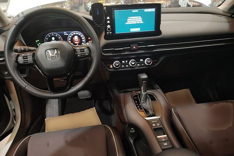 Used Honda ZR-V 2023 1.5T CVT Smart Enjoyment Version Center Console