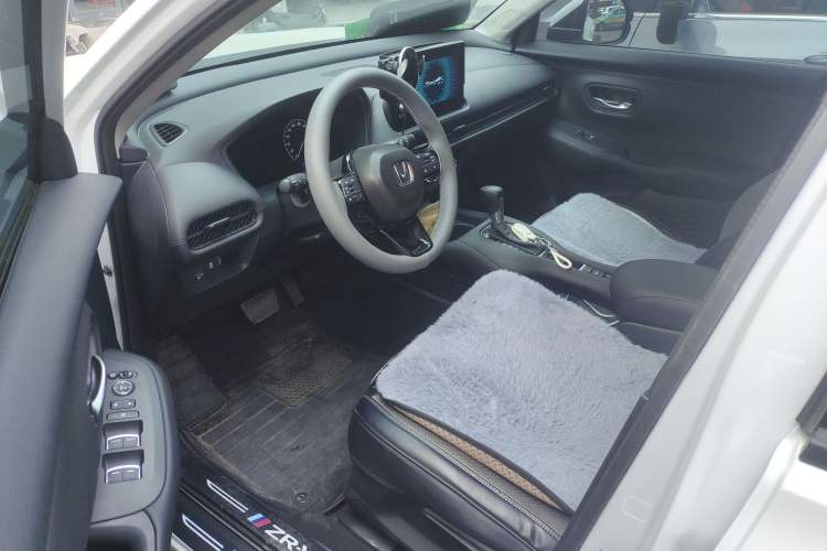 Used Honda ZR-V 2023 1.5T CVT Tech Edition Driver Seat