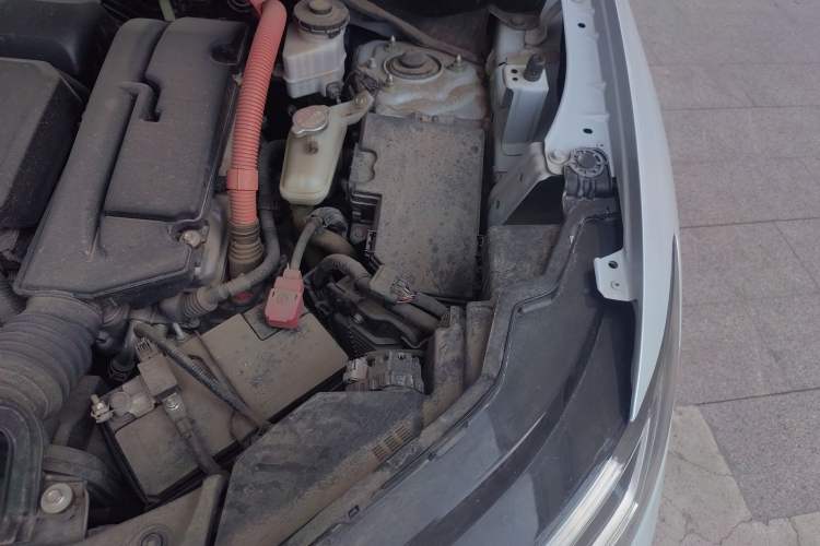 Used Honda ZR-V 2023 2.0L eHEV Sharp - Deluxe Edition Engine Bay Left