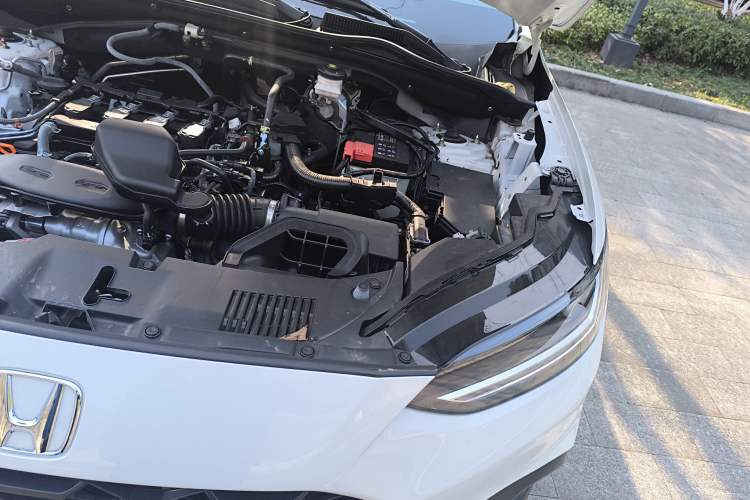 Used Honda ZR-V 2023 1.5T CVT Tech Edition Engine Bay Left