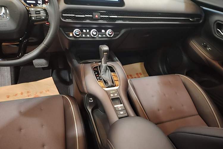 Used Honda ZR-V 2023 1.5T CVT Smart Enjoyment Version Gear Lever