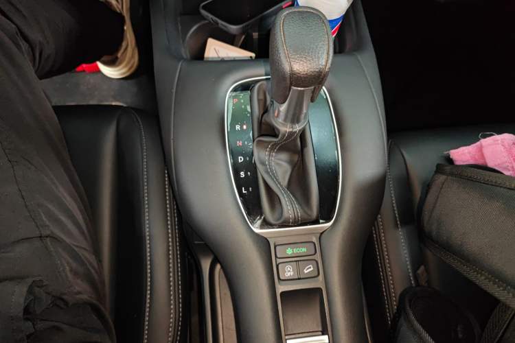 Used Honda ZR-V 2023 1.5T CVT Tech Edition Gear Lever
