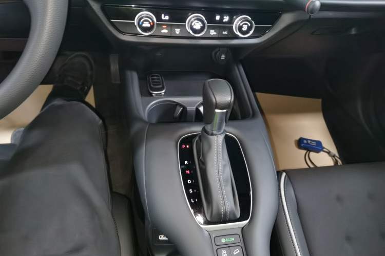 Used Honda ZR-V 2023 1.5T CVT Tech Edition Gear Lever