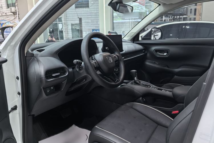 Used Honda ZR-V 2023 1.5T CVT Tech Edition Interior 2
