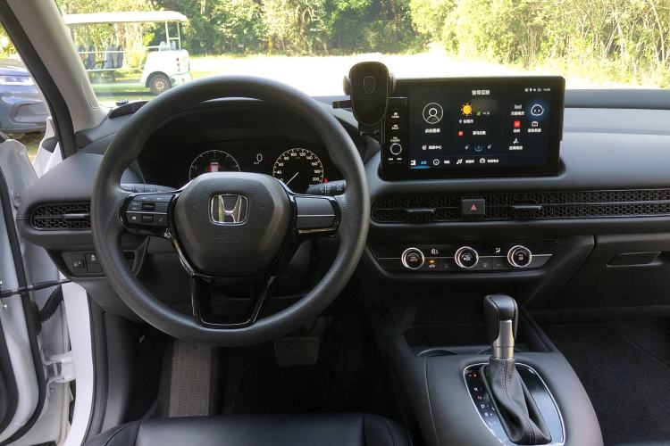 Used Honda ZR-V 2023 1.5T CVT Tech Edition Interior 2