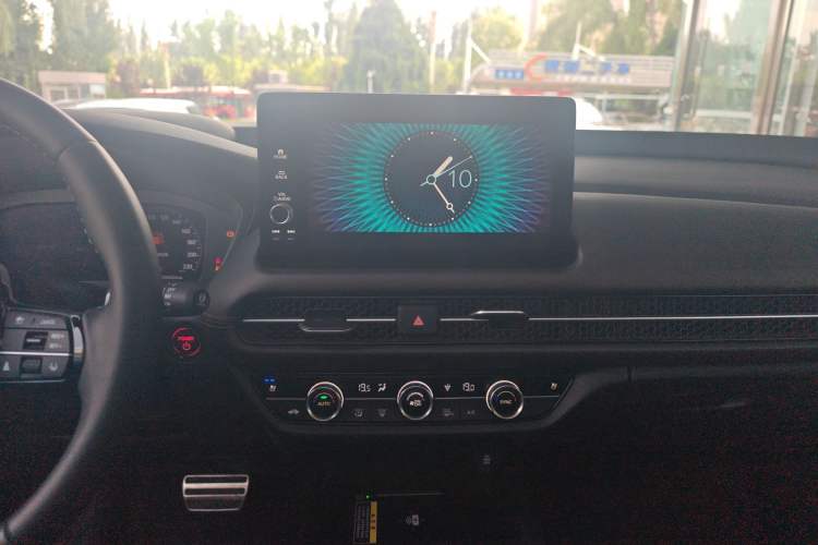 Used Honda ZR-V 2023 2.0L eHEV Sharp - Deluxe Edition Interior 5