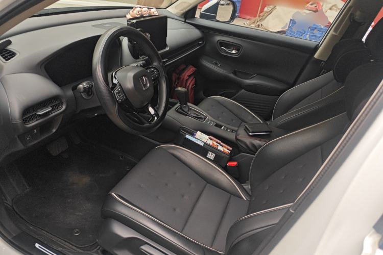 Used Honda ZR-V 2023 1.5T CVT Tech Edition Left Front Seat