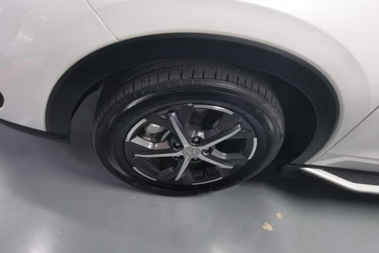 Used Honda ZR-V 2023 1.5T CVT Tech Edition Left Front Wheel Hub