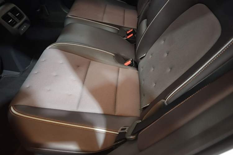 Used Honda ZR-V 2023 1.5T CVT Smart Enjoyment Version Left Rear Seat