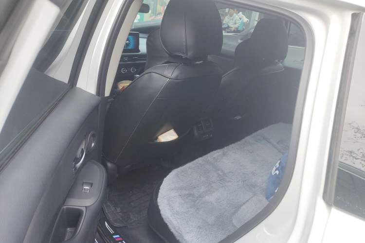 Used Honda ZR-V 2023 1.5T CVT Tech Edition Left Rear Seat