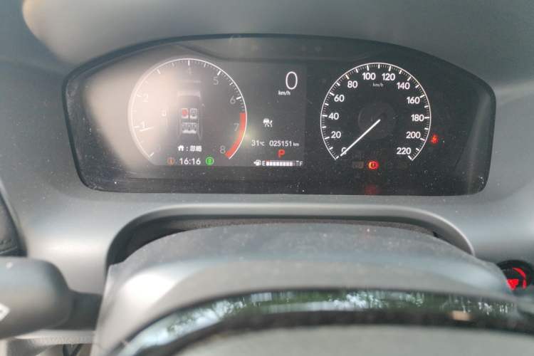 Used Honda ZR-V 2023 1.5T CVT Tech Edition Odometer Close Up