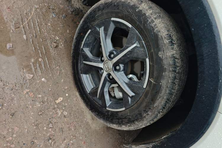 Used Honda ZR-V 2023 1.5T CVT Tech Edition Right Front Wheel Hub