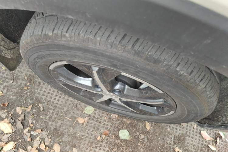 Used Honda ZR-V 2023 1.5T CVT Tech Edition Right Front Wheel Hub