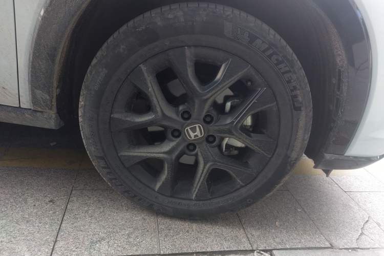 Used Honda ZR-V 2023 2.0L eHEV Sharp - Deluxe Edition Right Front Wheel Hub