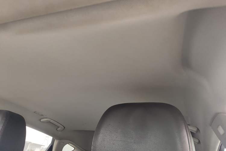 Used Hongqi E-HS3 2019 Zhilian Qiyue Two-Wheel Drive Custom Edition Headliner