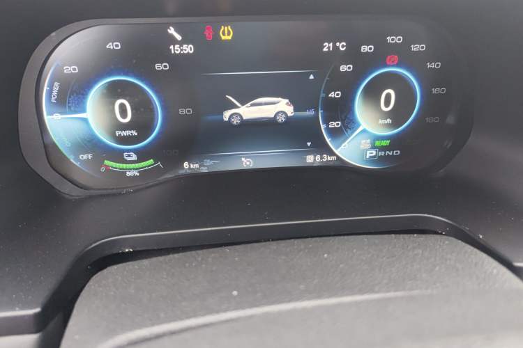 Used Hongqi E-HS3 2019 Zhilian Qiyue Two-Wheel Drive Custom Edition Odometer Close Up