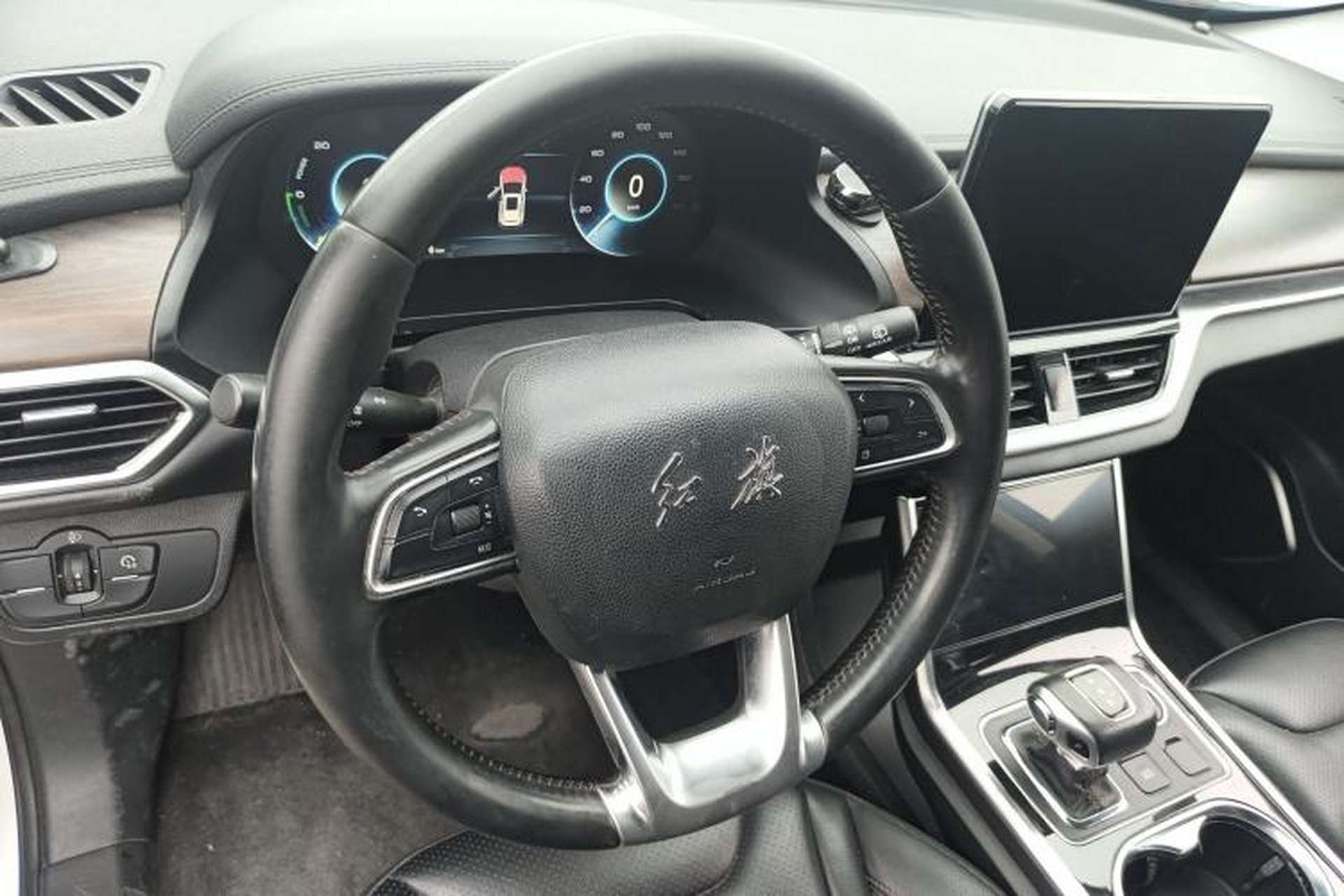 Used Hongqi E-HS3 2019 Zhilian Qiyue Two-Wheel Drive Custom Edition Steering Wheel