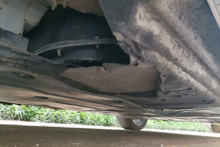 Used Hongqi E-HS3 2019 Zhilian Qiyue Two-Wheel Drive Version Chassis Front Left