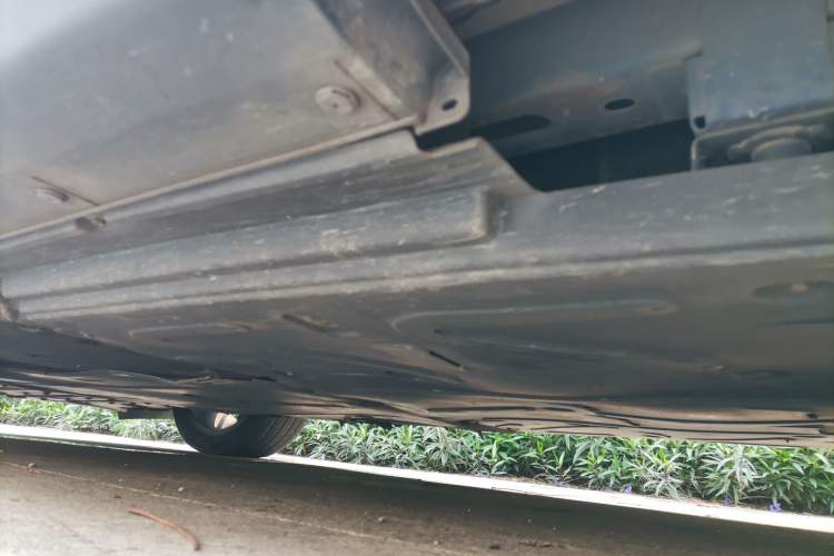 Used Hongqi E-HS3 2019 Zhilian Qiyue Two-Wheel Drive Version Chassis Rear Left