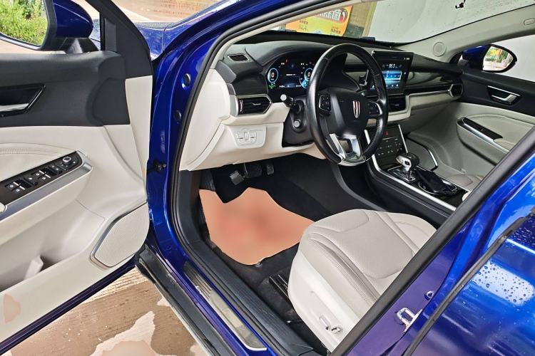 Used Hongqi E-HS3 2019 Zhilian Qiyue Two-Wheel Drive Version Driver Seat