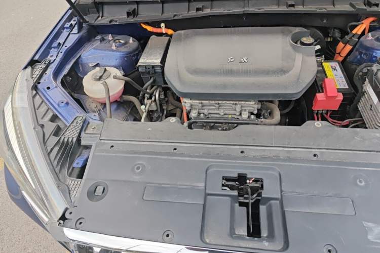 Used Hongqi E-HS3 2019 Zhilian Qiyue Two-Wheel Drive Version Engine Bay Right
