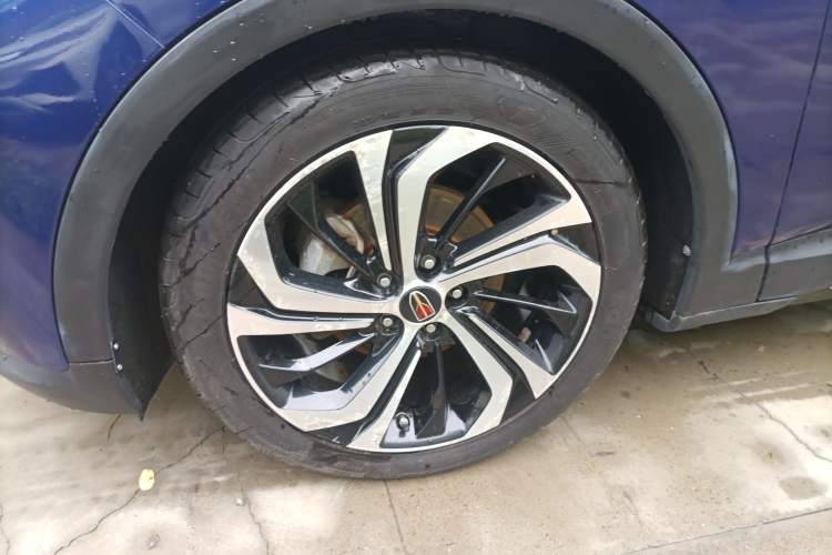 Used Hongqi E-HS3 2019 Zhilian Qiyue Two-Wheel Drive Version Exterior 7