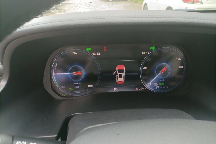Used Hongqi E-HS3 2019 Zhilian Qiyue Two-Wheel Drive Version Instrument Cluster
