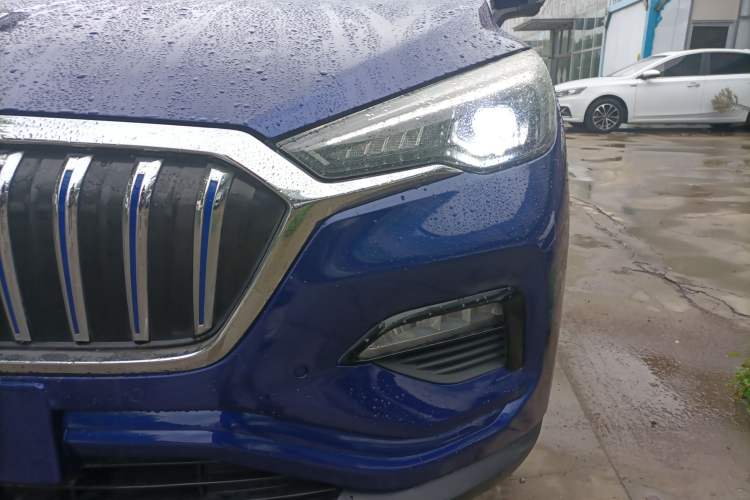 Used Hongqi E-HS3 2019 Zhilian Qiyue Two-Wheel Drive Version Left Front Headlight