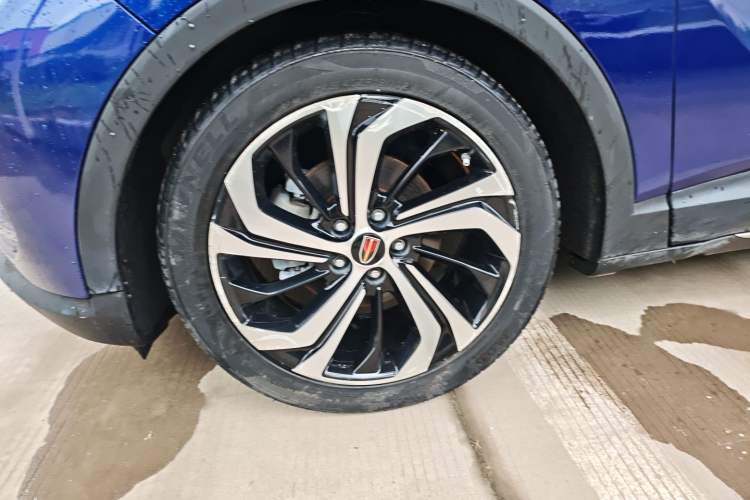 Used Hongqi E-HS3 2019 Zhilian Qiyue Two-Wheel Drive Version Left Front Wheel Hub