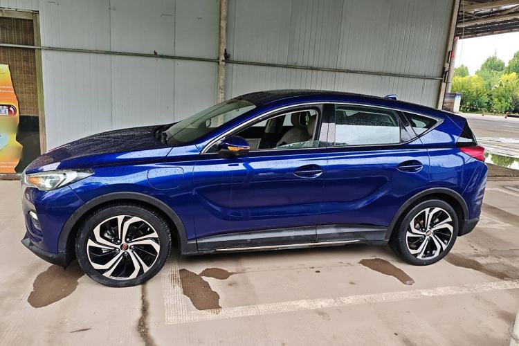 Used Hongqi E-HS3 2019 Zhilian Qiyue Two-Wheel Drive Version Left Side