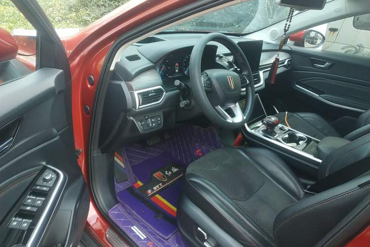 Used Hongqi E-HS3 2019 Zhilian Qiling 4x4 Edition Driver Seat