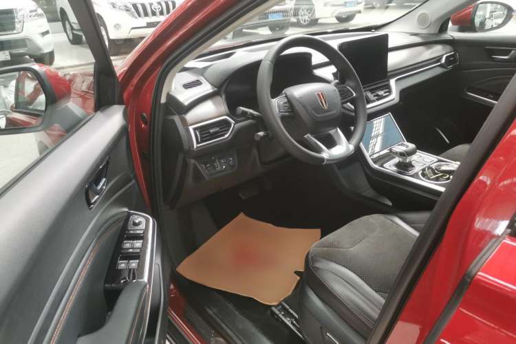 Used Hongqi E-HS3 2019 Zhilian Qiling 4x4 Edition Driver Seat