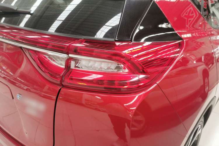 Used Hongqi E-HS3 2019 Zhilian Qiling 4x4 Edition Right Rear Taillight
