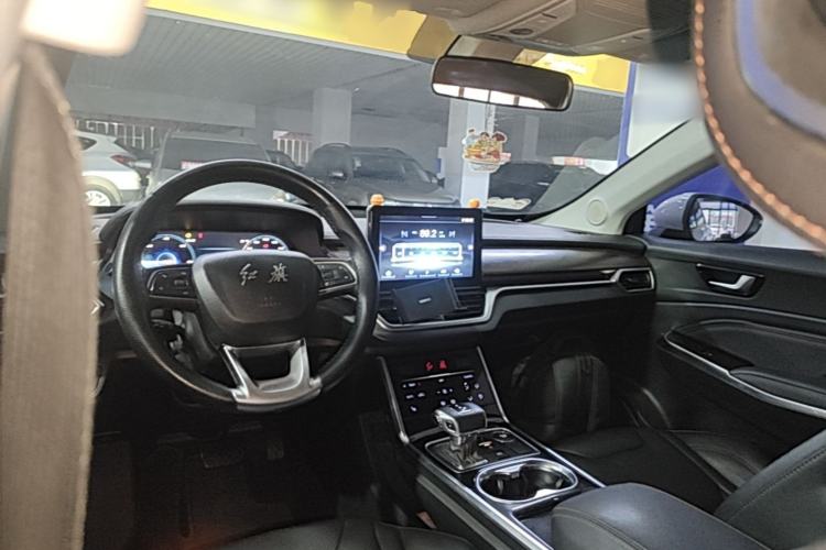 Used Hongqi E-HS3 2019 Zhilian Qiyue Two-Wheel Drive Version Center Console