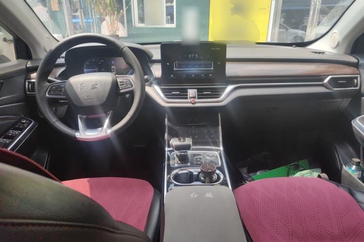 Used Hongqi E-HS3 2019 Zhilian Qiyue Two-Wheel Drive Version Center Console