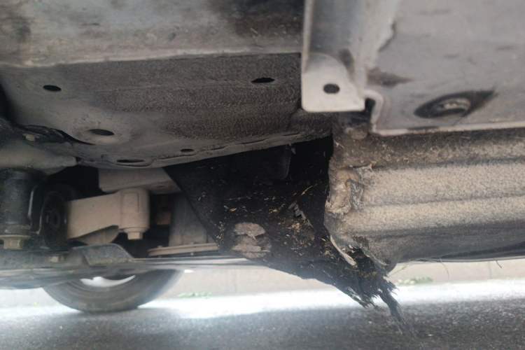 Used Hongqi E-HS3 2019 Zhilian Qiyue Two-Wheel Drive Version Chassis Front Left