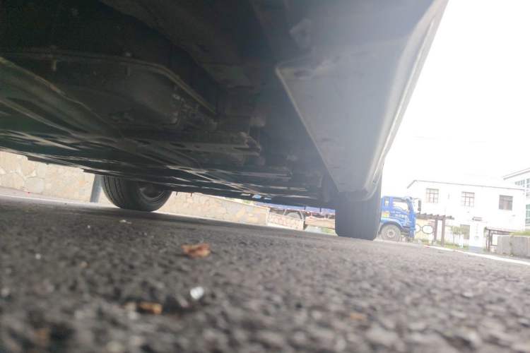 Used Hongqi E-HS3 2019 Zhilian Qiyue Two-Wheel Drive Version Chassis Front Left
