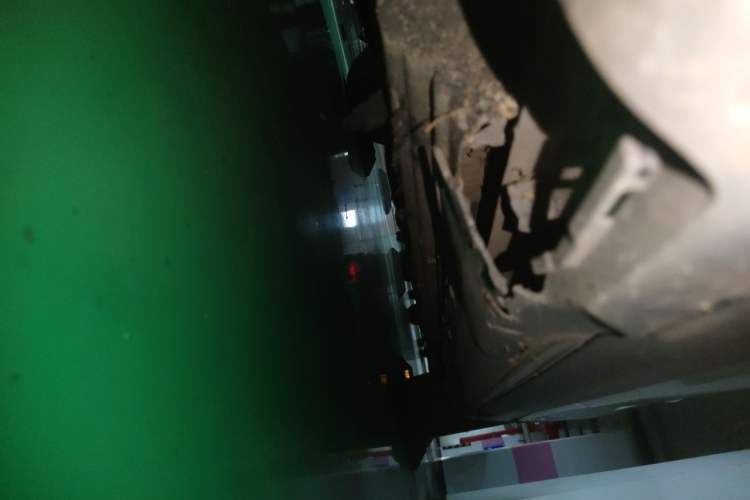 Used Hongqi E-HS3 2019 Zhilian Qiyue Two-Wheel Drive Version Chassis Front Left