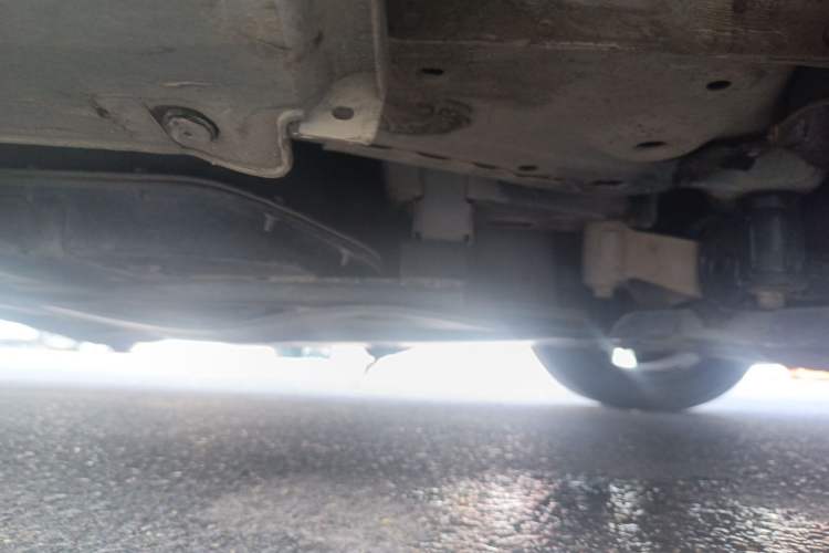 Used Hongqi E-HS3 2019 Zhilian Qiyue Two-Wheel Drive Version Chassis Front Right
