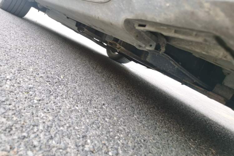 Used Hongqi E-HS3 2019 Zhilian Qiyue Two-Wheel Drive Version Chassis Front Right