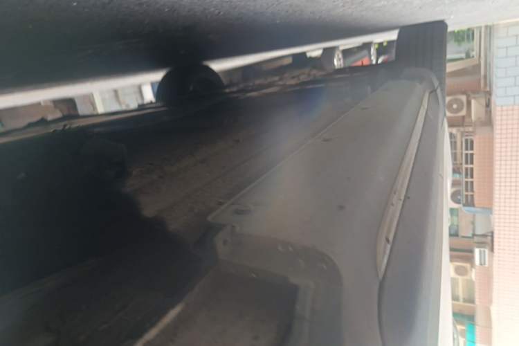 Used Hongqi E-HS3 2019 Zhilian Qiyue Two-Wheel Drive Version Chassis Front Right