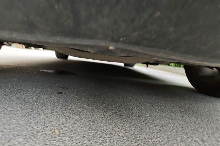 Used Hongqi E-HS3  Chassis Front
