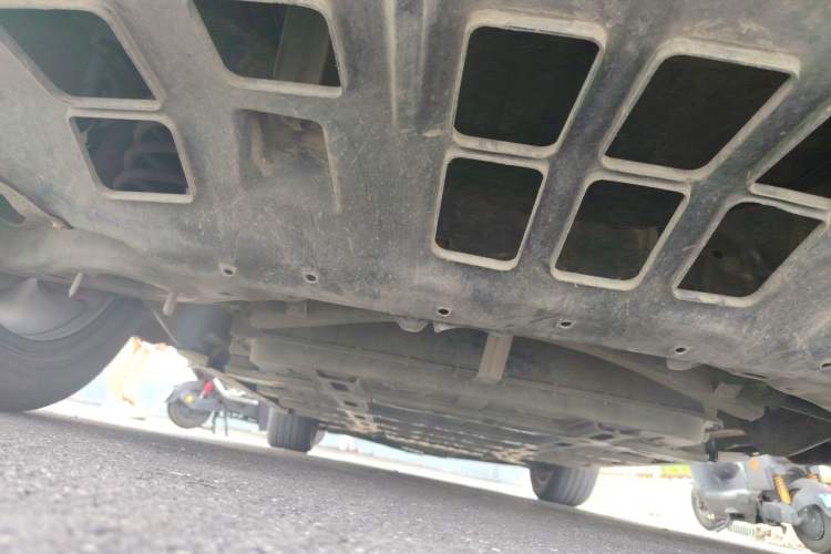 Used Hongqi E-HS3 2019 Zhilian Qiyue Two-Wheel Drive Version Chassis Rear