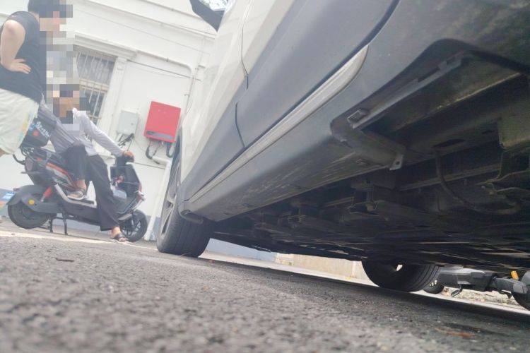 Used Hongqi E-HS3 2019 Zhilian Qiyue Two-Wheel Drive Version Chassis Rear Left