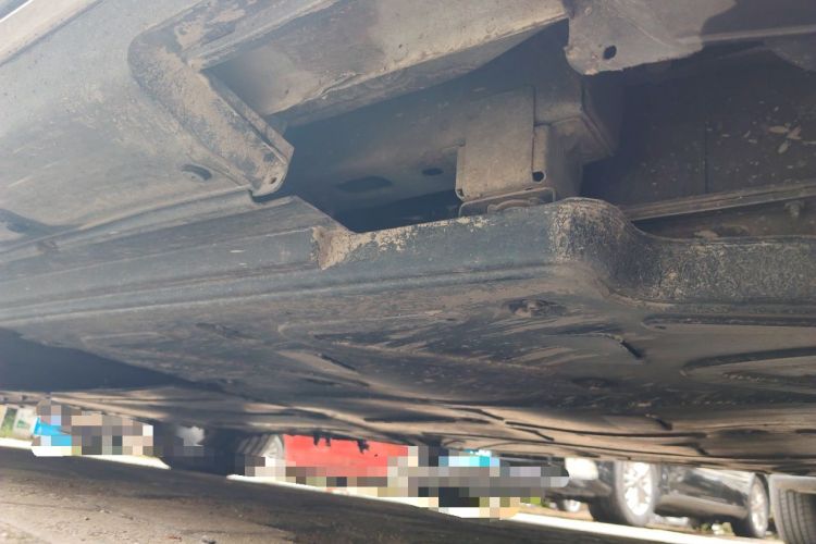 Used Hongqi E-HS3 2019 Zhilian Qiyue Two-Wheel Drive Version Chassis Rear Left