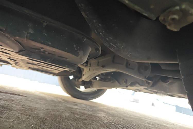 Used Hongqi E-HS3 2019 Zhilian Qiyue Two-Wheel Drive Version Chassis Rear Left