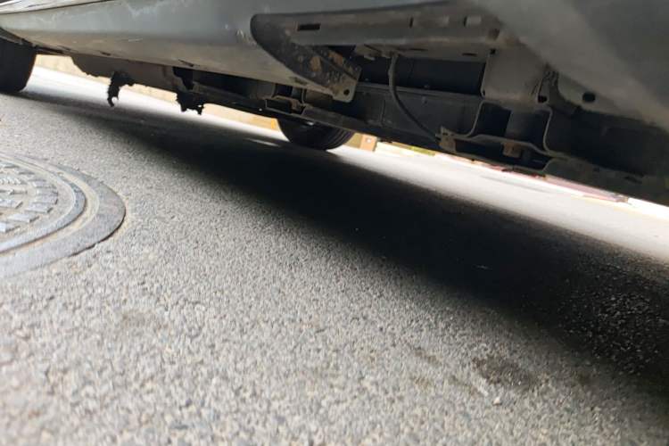 Used Hongqi E-HS3  Chassis Rear Left