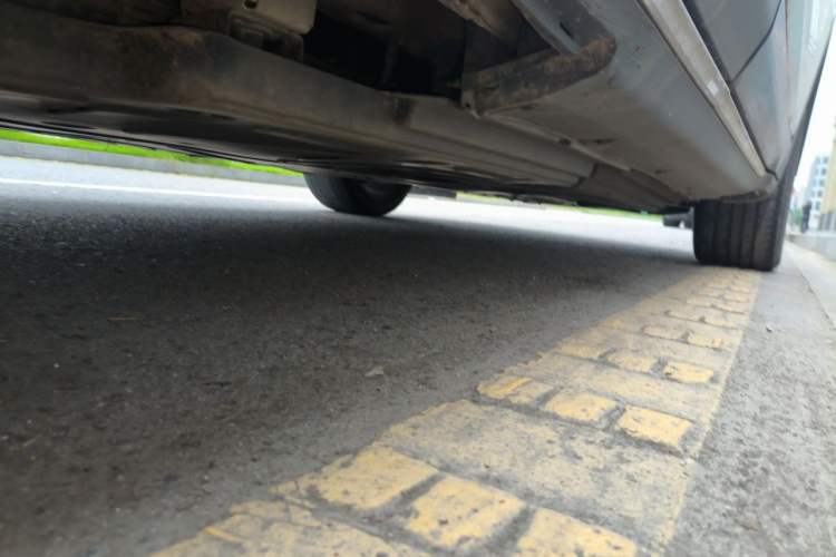 Used Hongqi E-HS3 2019 Zhilian Qiyue Two-Wheel Drive Version Chassis Rear Right